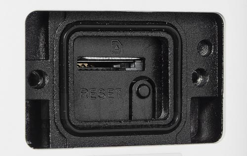 Slot kart microSD w kamerze Dahua.