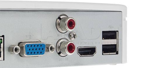 DHI-NVR2104-4KS2 / DHI-NVR2104-P-4KS2 - Dwa porty USB generacji 2.0.