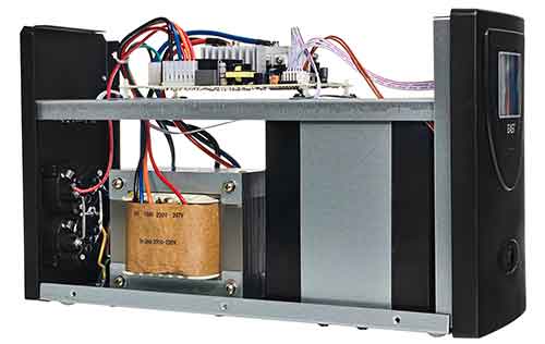 Konstrukcja UPS2000-T-LI-LCD