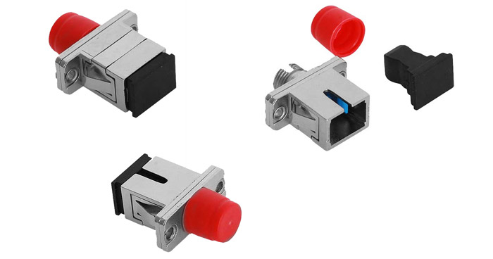 Adapter jednomodowy, hybrydowy do łączenia patchcordów zakończonych złączem SC / UPC lub FC / UPC simplex.