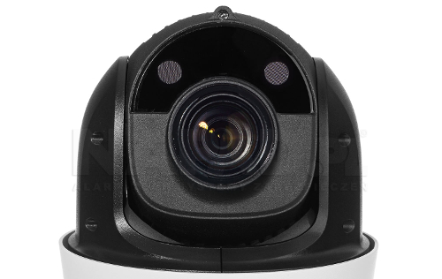 Kamera PTZ z obiektywem 4.8~120 mm.